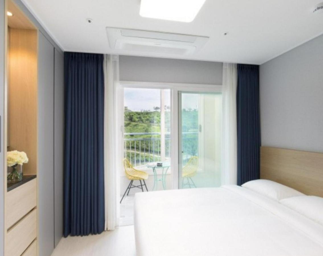 Yeosu Hotel First City المظهر الخارجي الصورة