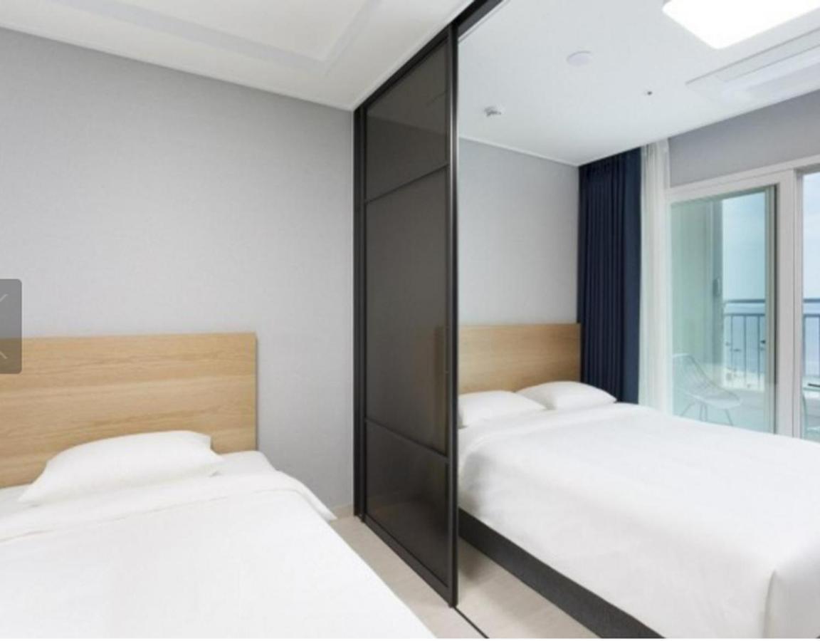 Yeosu Hotel First City المظهر الخارجي الصورة