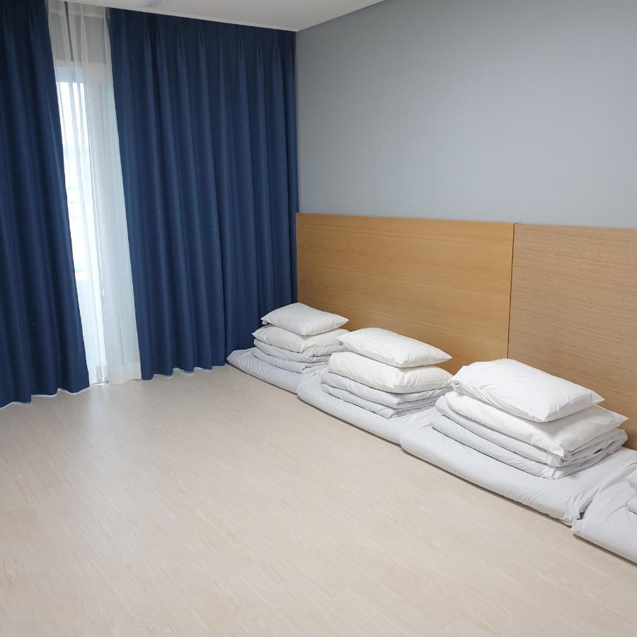 Yeosu Hotel First City المظهر الخارجي الصورة