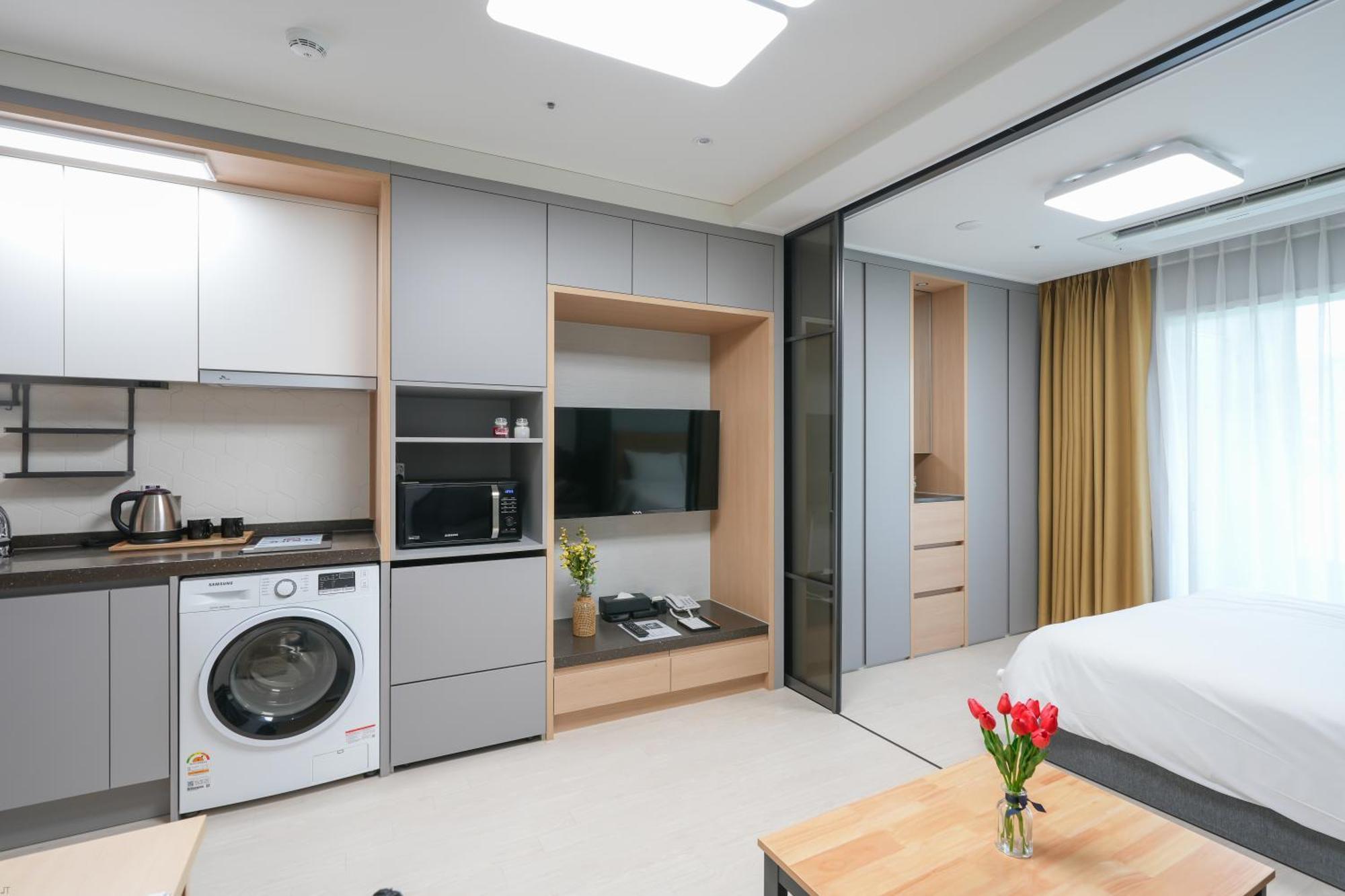 Yeosu Hotel First City المظهر الخارجي الصورة